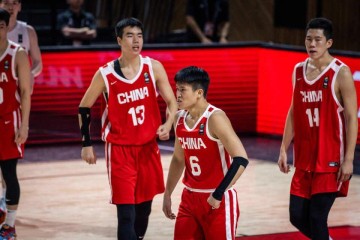 U16亚洲杯：中国男篮大胜新西兰进决赛 张懿赵杰24+6+6引4人上双